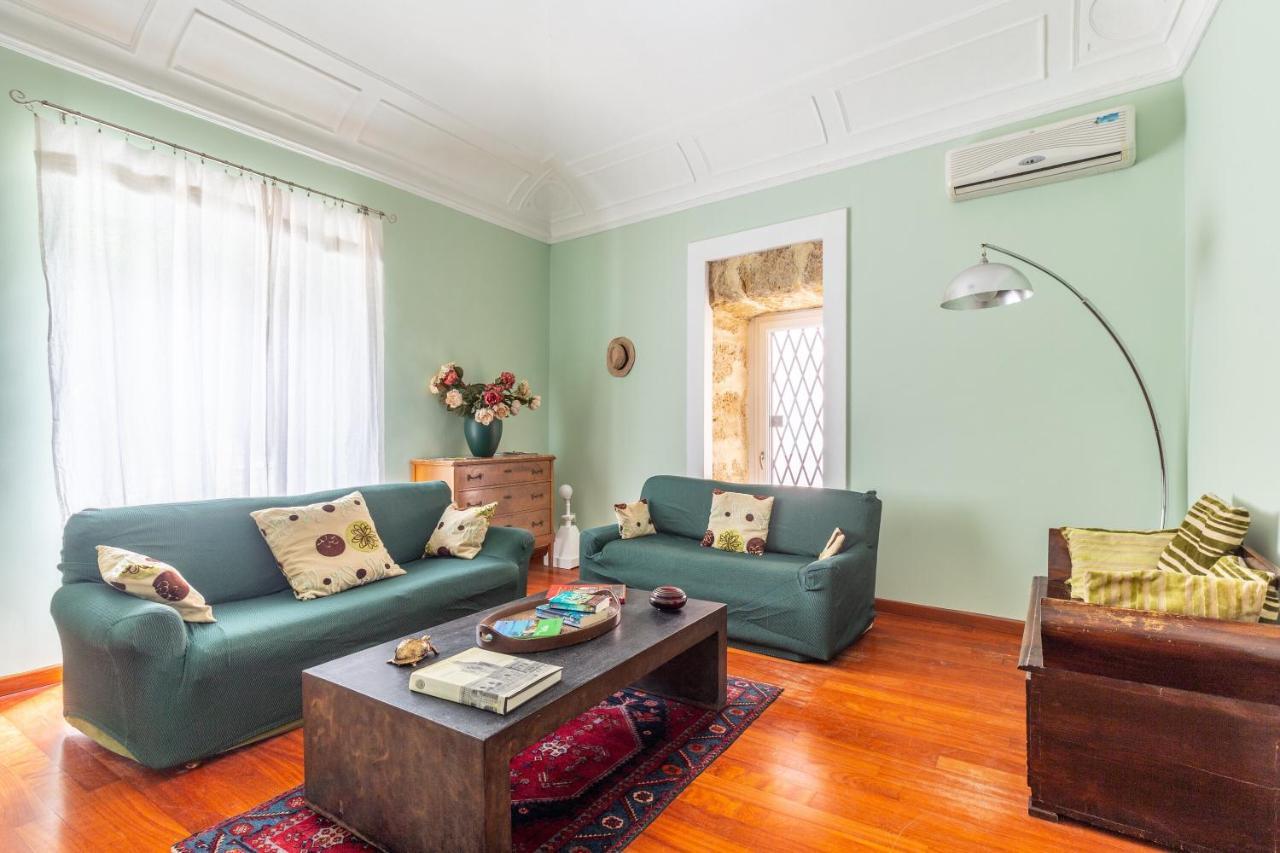 Casa Professa Luxury Palermo Center Apartment ภายนอก รูปภาพ